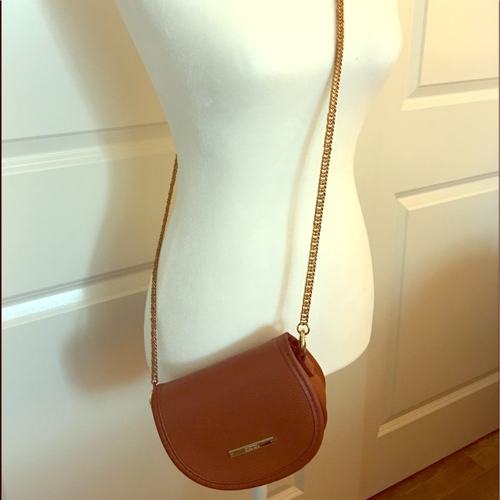 Steve Madden Cross Over Chained purse